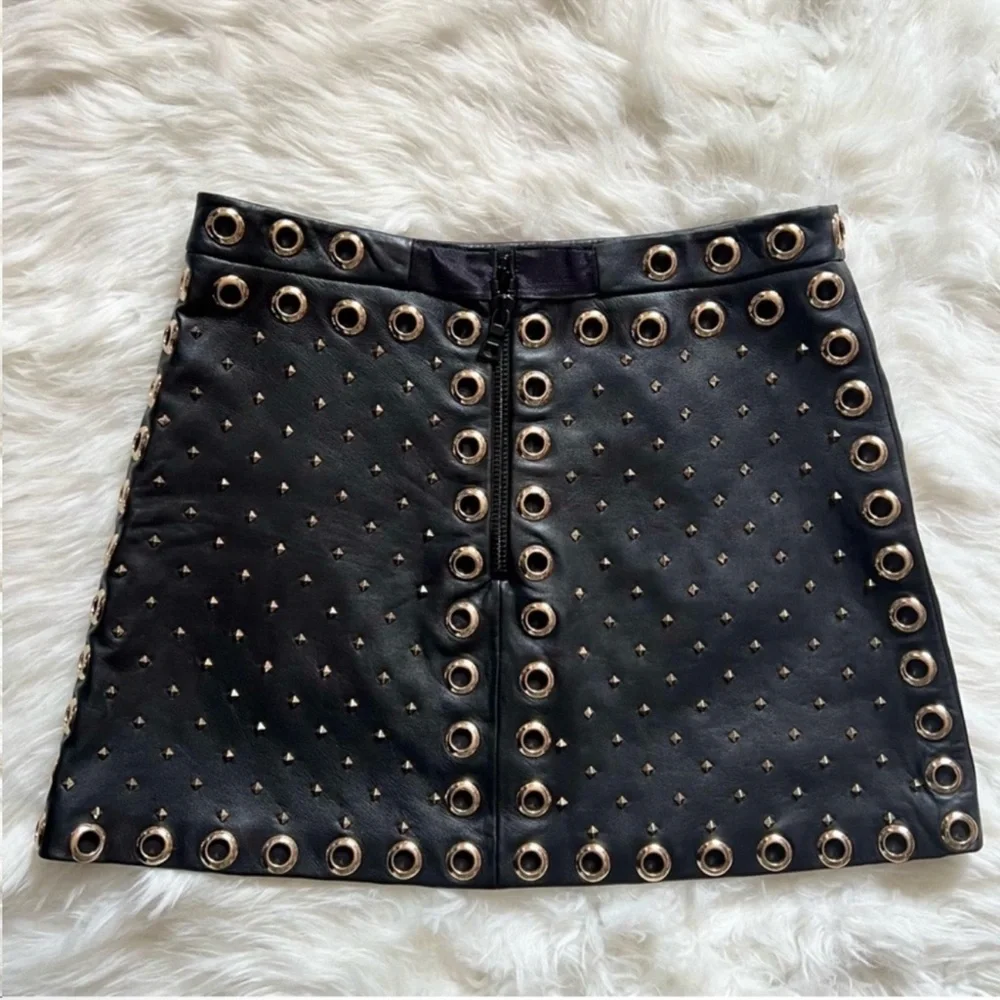 New! ALICE + OLIVIA Embellished Studded Leather Mini Skirt in Black - Picture 8 of 10